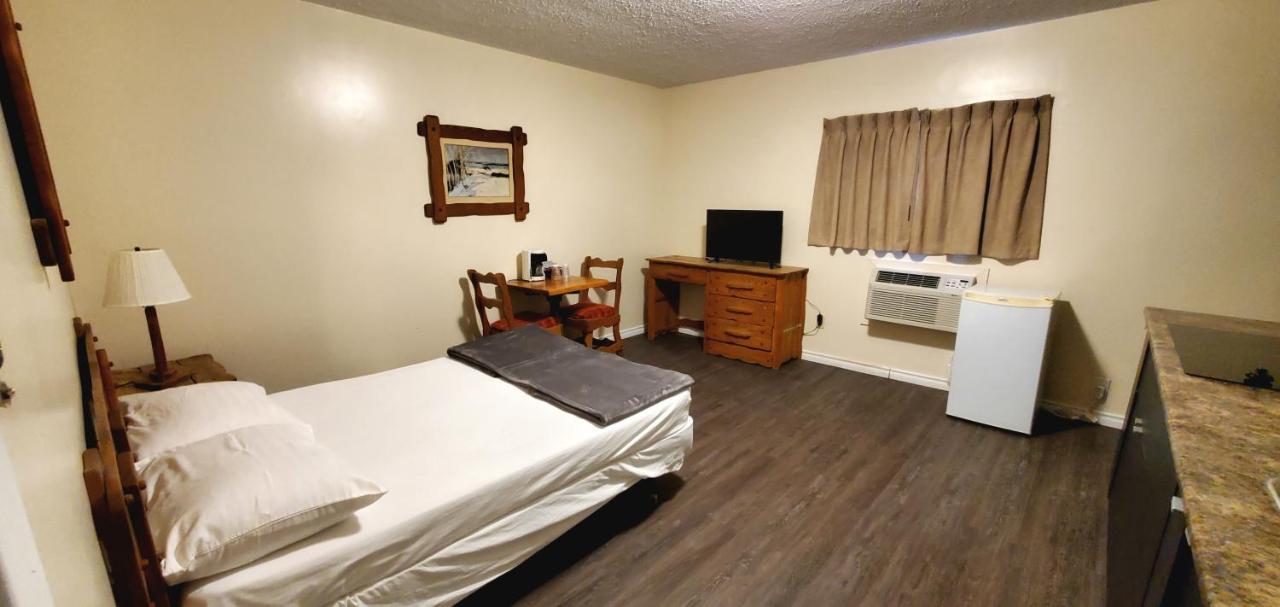 Agassiz Park Lodge - Under New Management McCreary 외부 사진