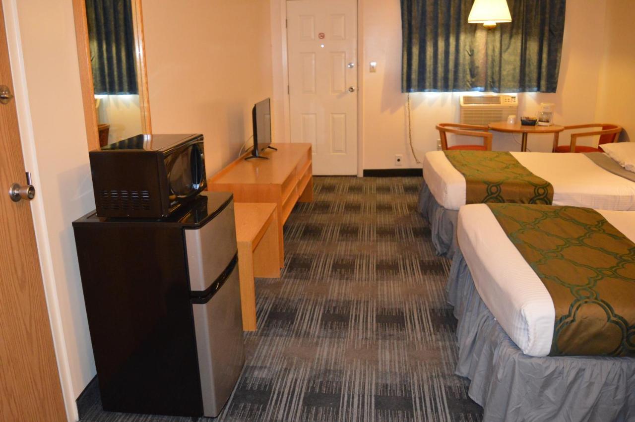 Agassiz Park Lodge - Under New Management McCreary 외부 사진