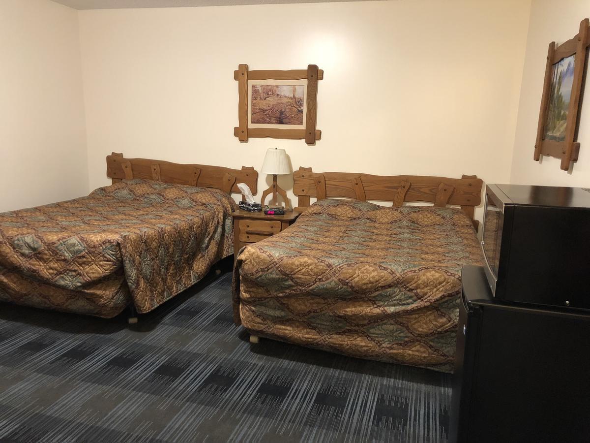 Agassiz Park Lodge - Under New Management McCreary 외부 사진
