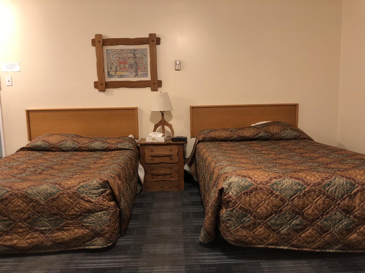 Agassiz Park Lodge - Under New Management McCreary 외부 사진