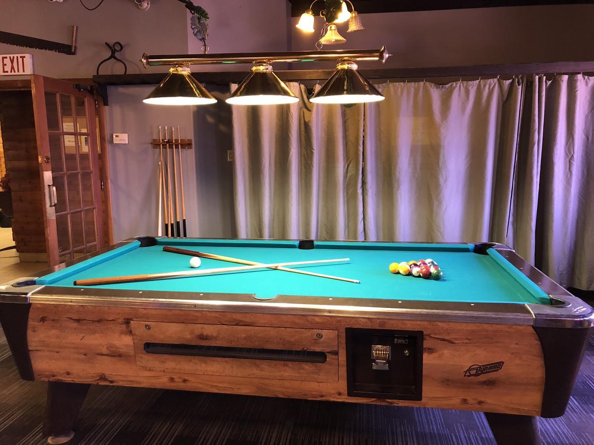 Agassiz Park Lodge - Under New Management McCreary 외부 사진