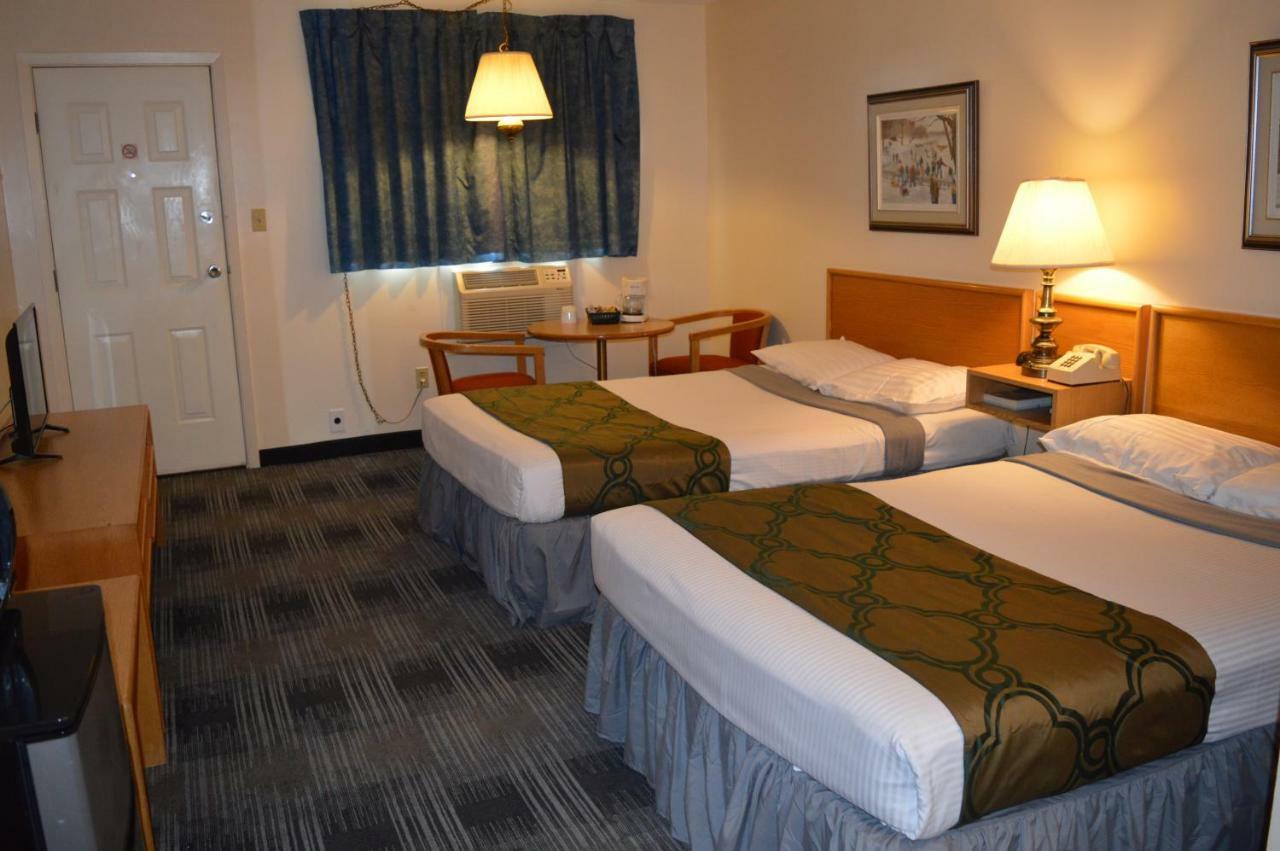 Agassiz Park Lodge - Under New Management McCreary 외부 사진