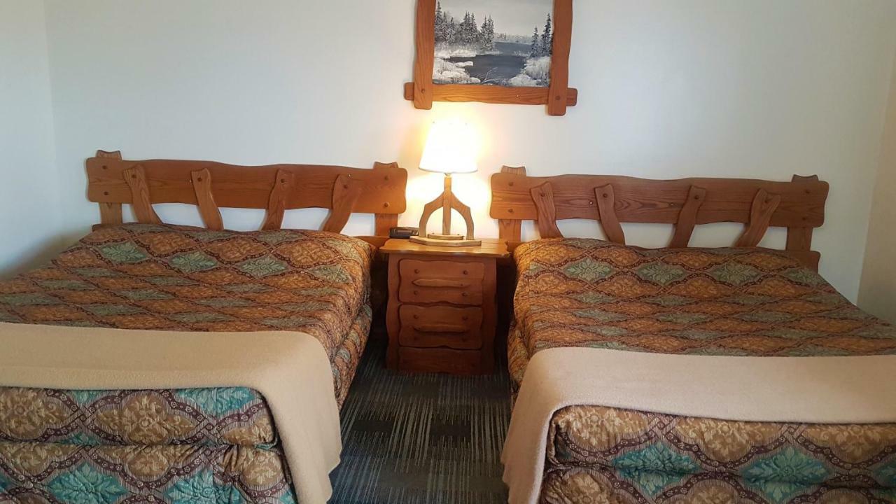 Agassiz Park Lodge - Under New Management McCreary 외부 사진