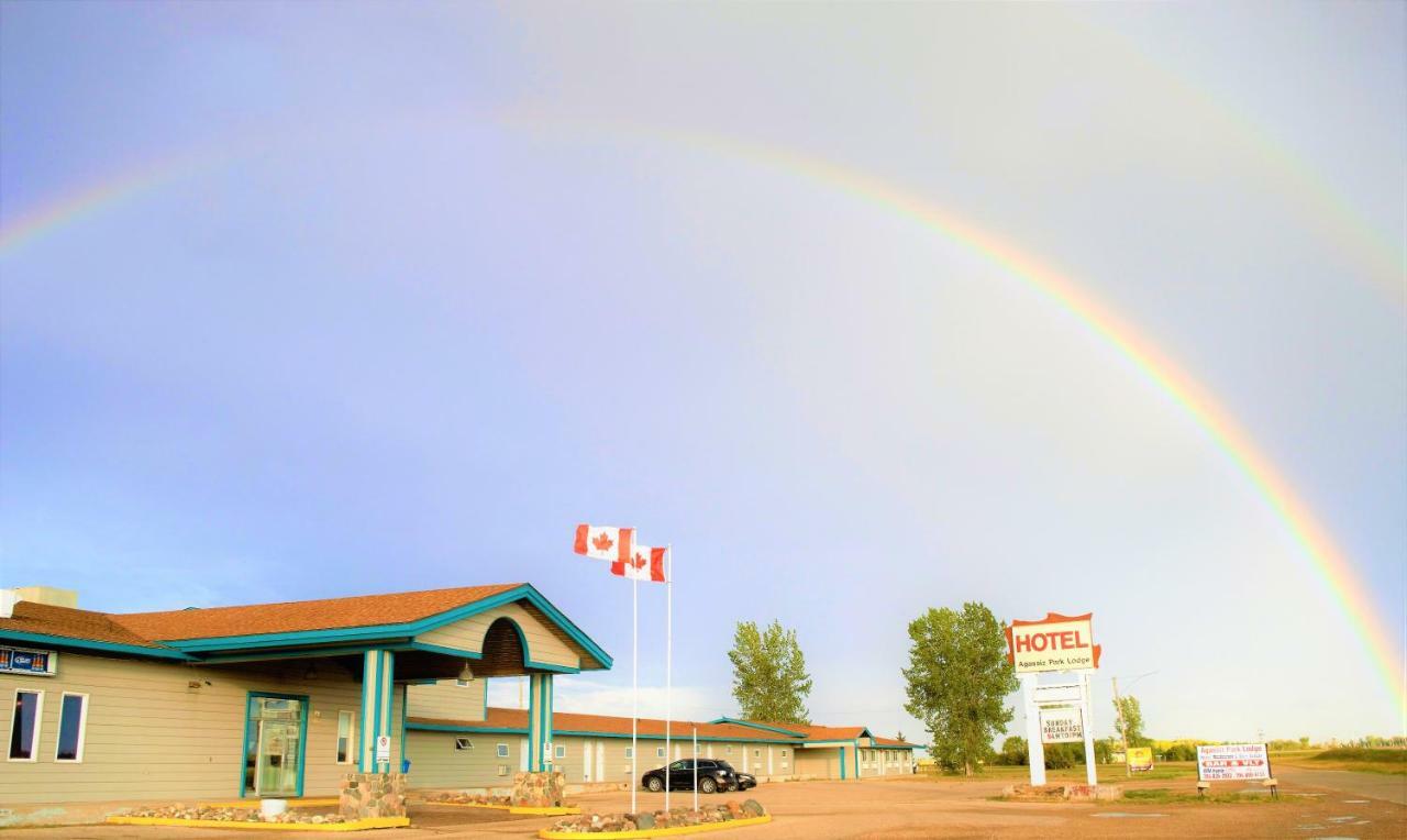 Agassiz Park Lodge - Under New Management McCreary 외부 사진